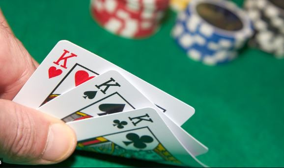 Chiến lược chơi bài cào Kubet